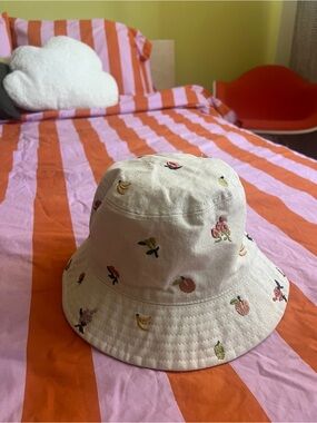Madewell Embroidered Fruit Bucket Hat